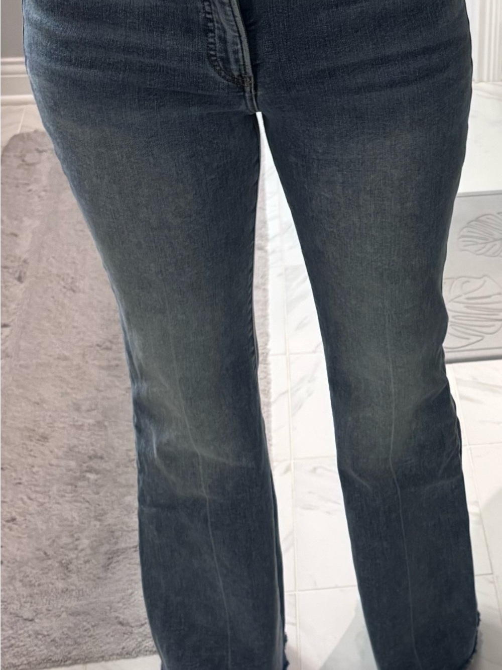 Express Women's 70’s Flare Blue Jeans size 10R - Picture 5 of 7
